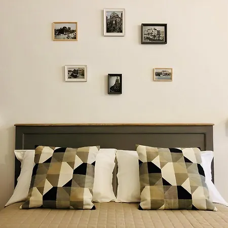 Atipico Couette-café